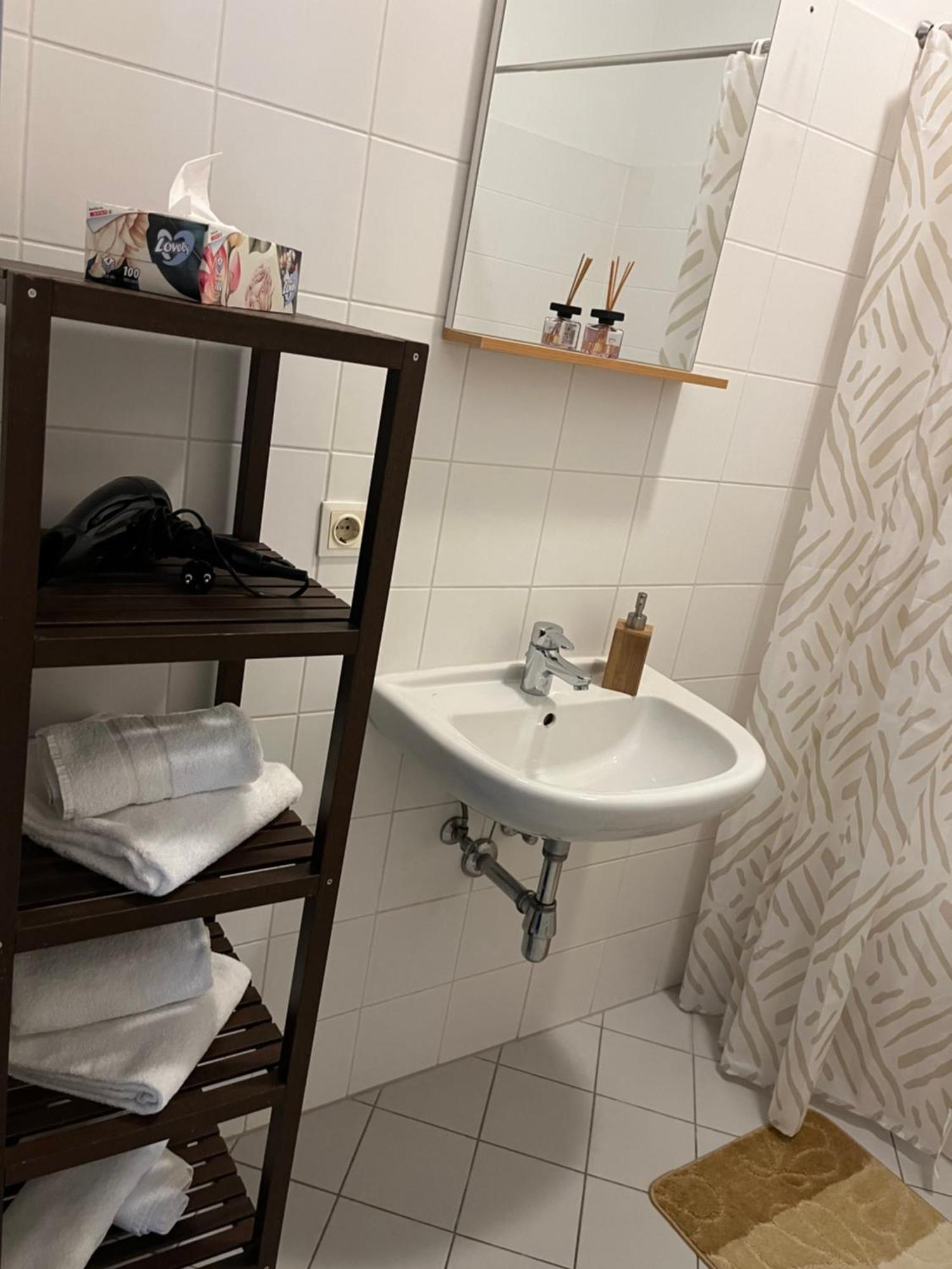 Anna Luxury Apartment Wina Bagian luar foto